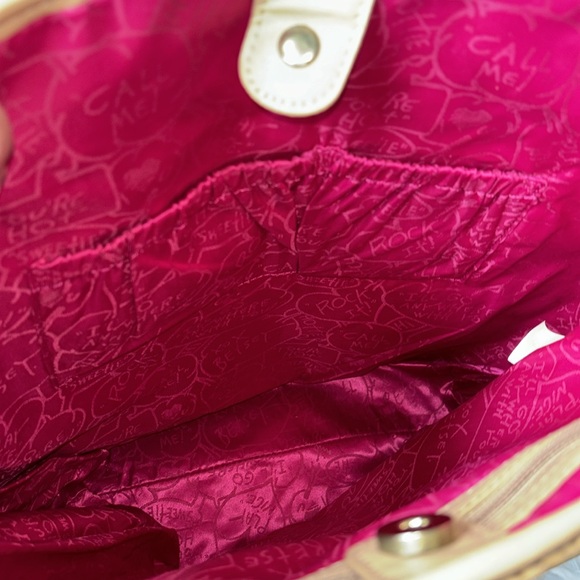 BETSEY JOHNSON FLORAL STRAW TOTE - Picture 12 of 16